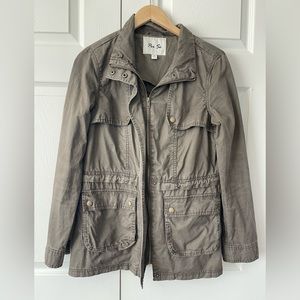 Per Se Utility Jacket in Army Green Size M